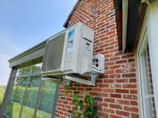 7Kw Daikin Split unit te Vechmaal (Heers).