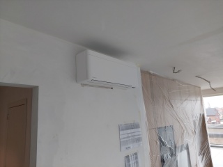 6,8KW Daikin Multi-Split buitenunit te Zonhoven.