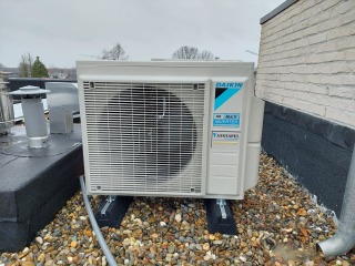 6,8KW Daikin Multi-Split buitenunit te Zonhoven. extra image 2